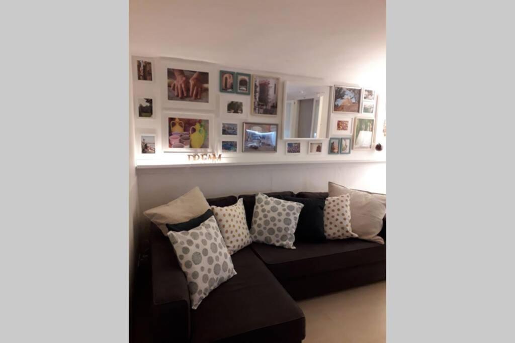 Cattaro Street - Apartment Near The Sea Bari Bagian luar foto
